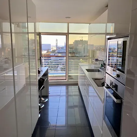 Awakenflowers Expo Terrace アパート